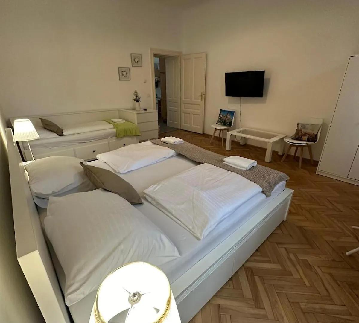 Stylish Apartment Vienna